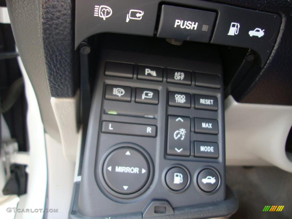 2006 Lexus GS 300 AWD Controls Photo #36372023