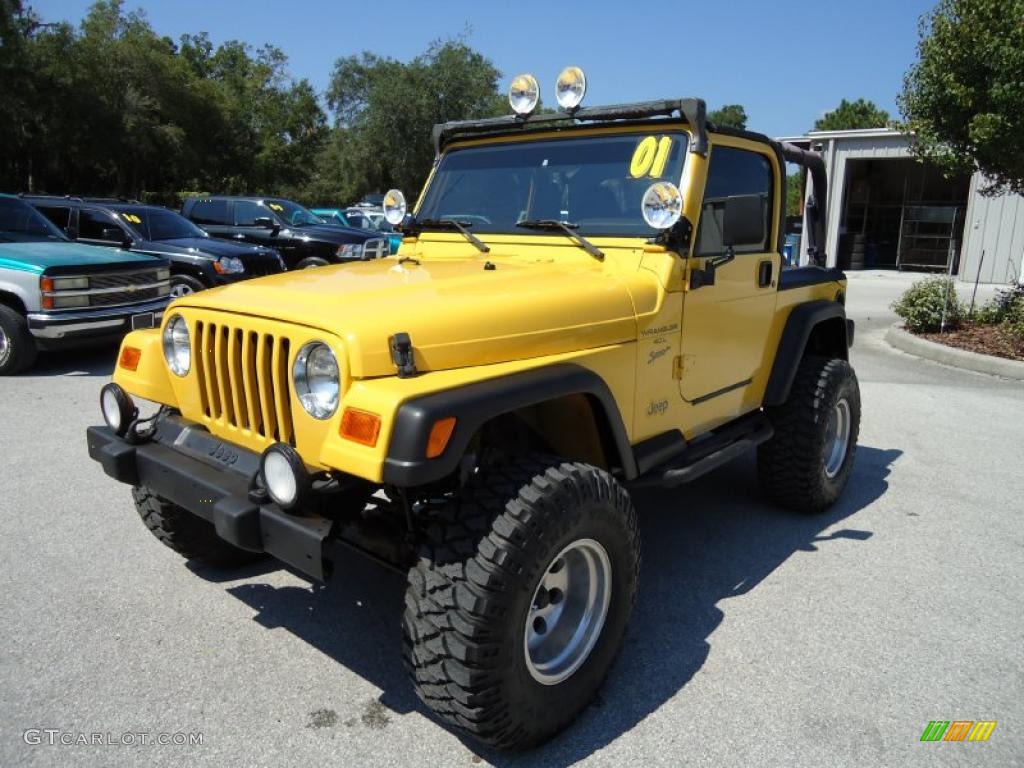 2001 Wrangler Sport 4x4 - Solar Yellow / Agate Black photo #1