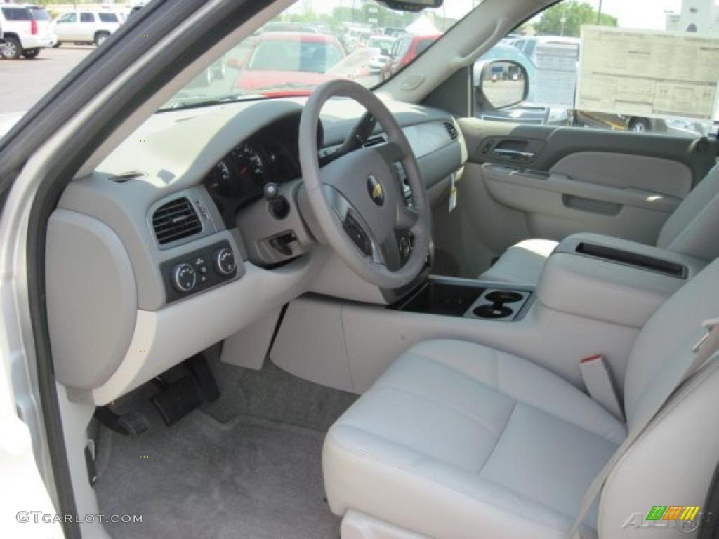2010 Tahoe Z71 4x4 - Sheer Silver Metallic / Light Titanium/Dark Titanium photo #7
