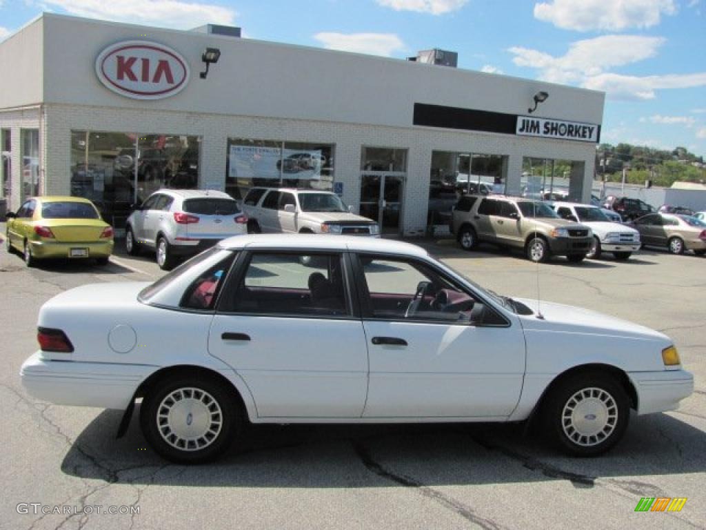 1993 Tempo GL Sedan - White / Red photo #2