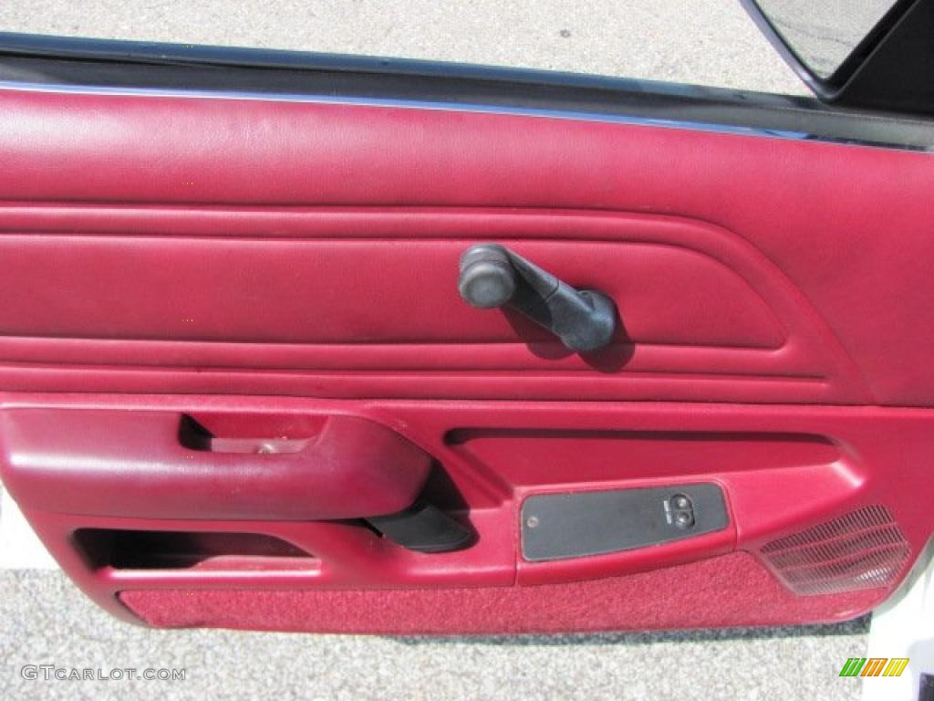 1993 Tempo GL Sedan - White / Red photo #9