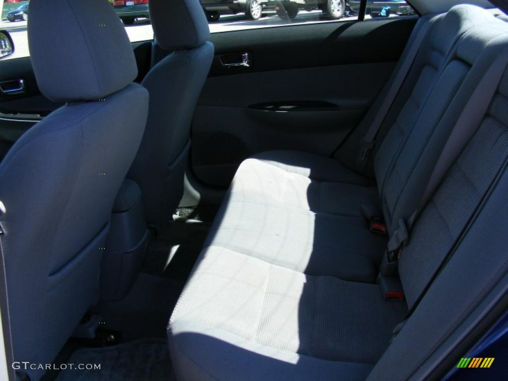 2003 MAZDA6 i Sedan - Sonic Blue Pearl / Gray photo #11