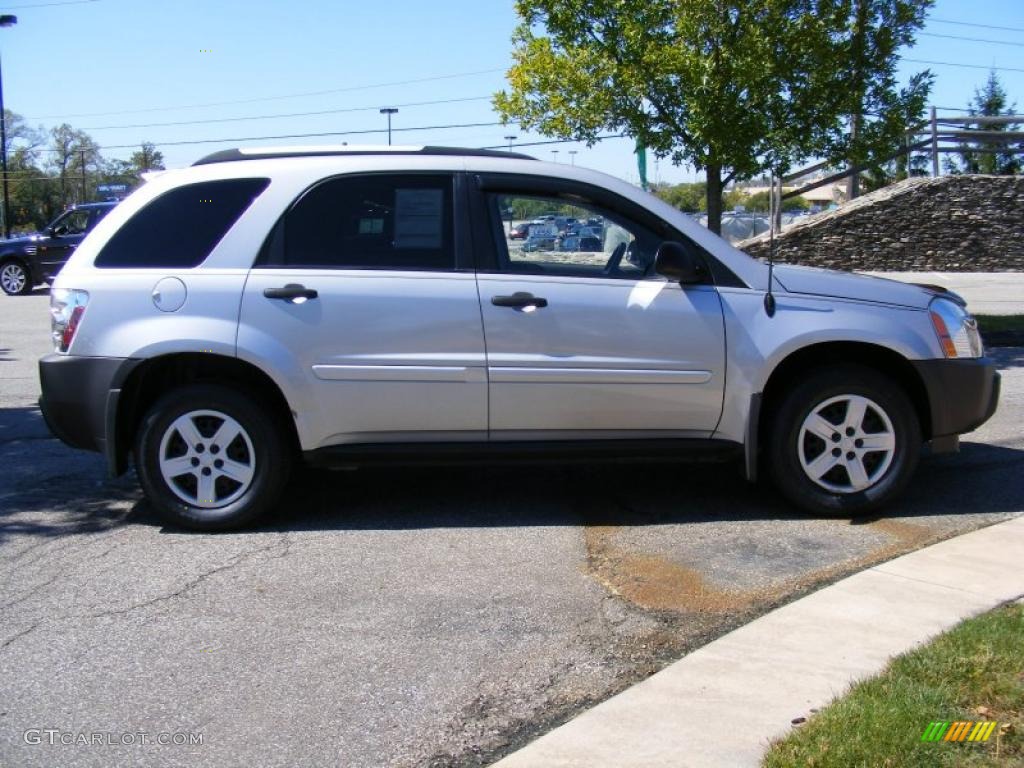 2005 Equinox LS - Galaxy Silver Metallic / Light Gray photo #6