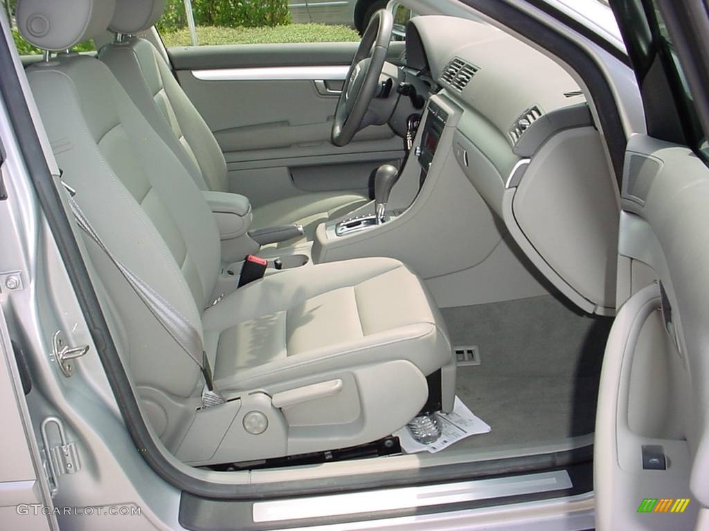 2008 A4 2.0T Special Edition Sedan - Light Silver Metallic / Light Gray photo #10