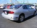 2002 Ultra Silver Metallic Pontiac Sunfire SE Coupe  photo #5