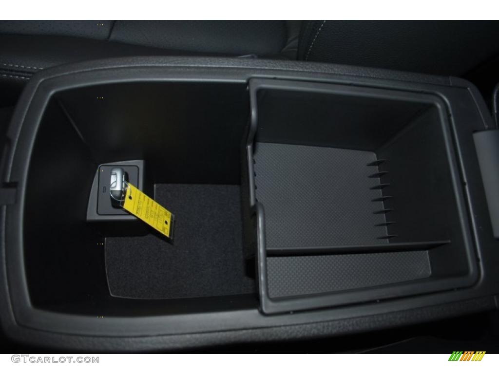 2011 Sorento SX V6 AWD - Ebony Black / Black photo #46