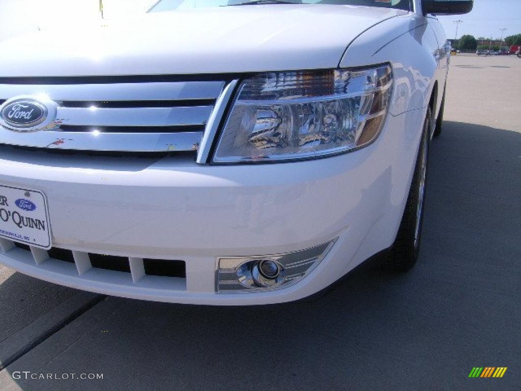 2008 Taurus Limited - Oxford White / Black photo #12