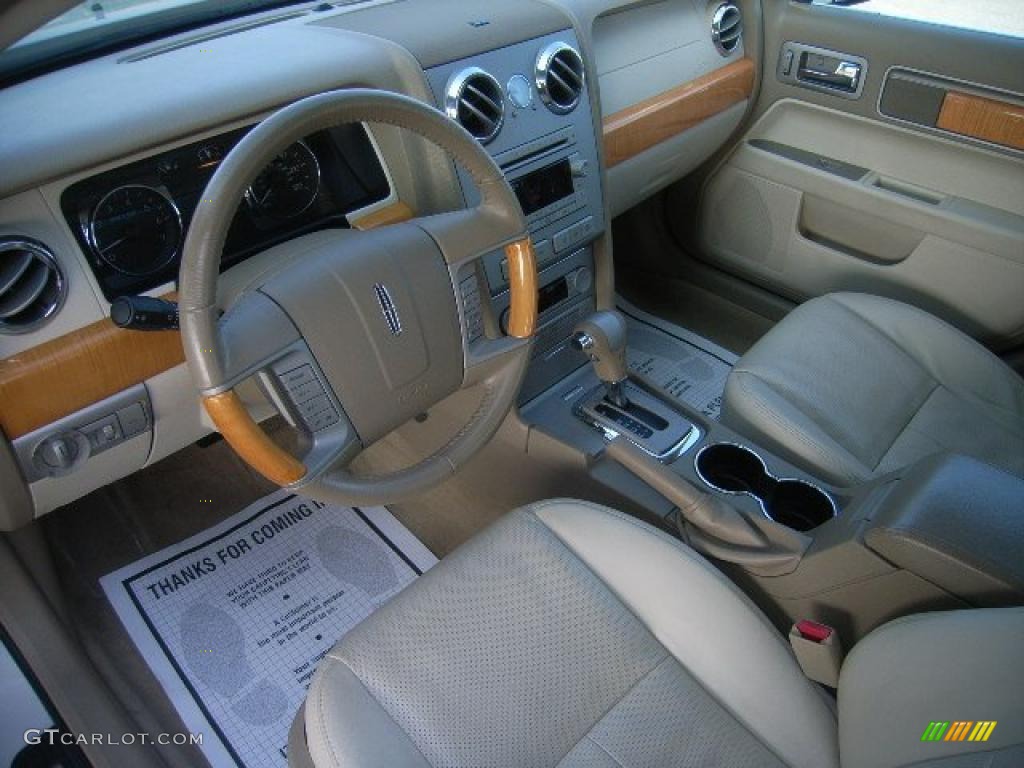 2008 MKZ Sedan - White Suede / Light Stone photo #4