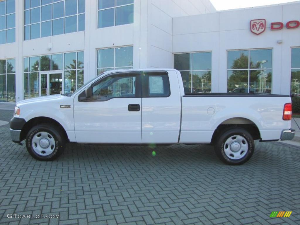 2006 F150 XLT SuperCab - Oxford White / Medium/Dark Flint photo #2