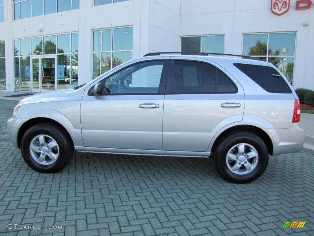 2009 Sorento LX - Bright Silver / Gray photo #2