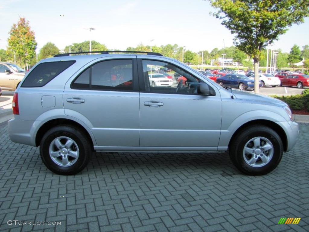 2009 Sorento LX - Bright Silver / Gray photo #6