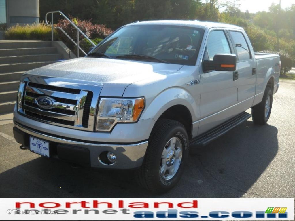 2010 F150 XLT SuperCrew 4x4 - Ingot Silver Metallic / Medium Stone photo #2