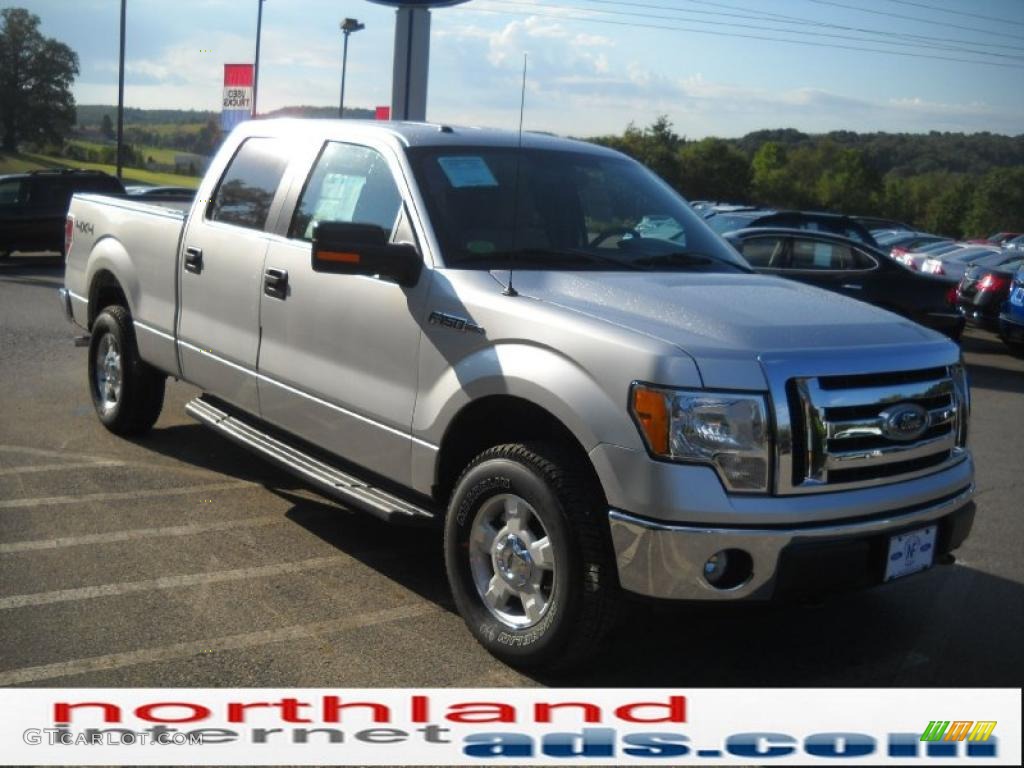 2010 F150 XLT SuperCrew 4x4 - Ingot Silver Metallic / Medium Stone photo #4