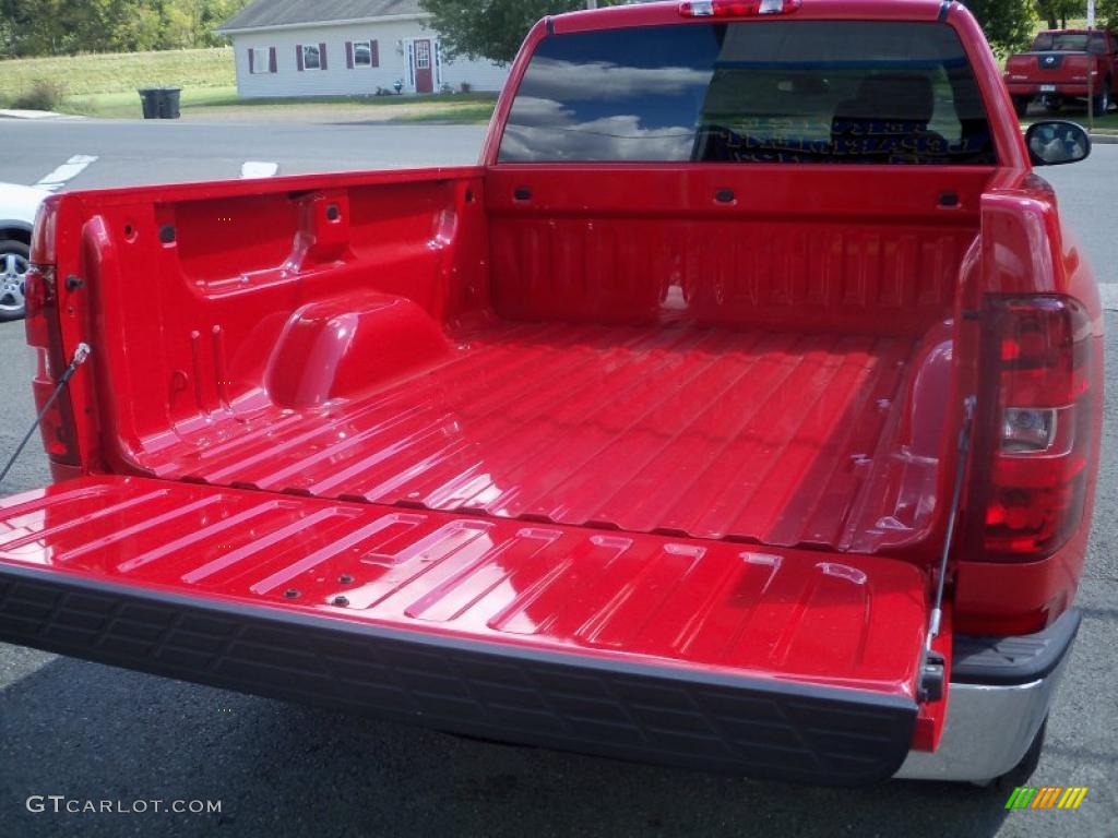 2010 Silverado 1500 LS Extended Cab 4x4 - Victory Red / Dark Titanium photo #11