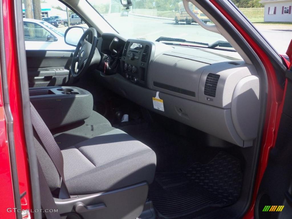 2010 Silverado 1500 LS Extended Cab 4x4 - Victory Red / Dark Titanium photo #18