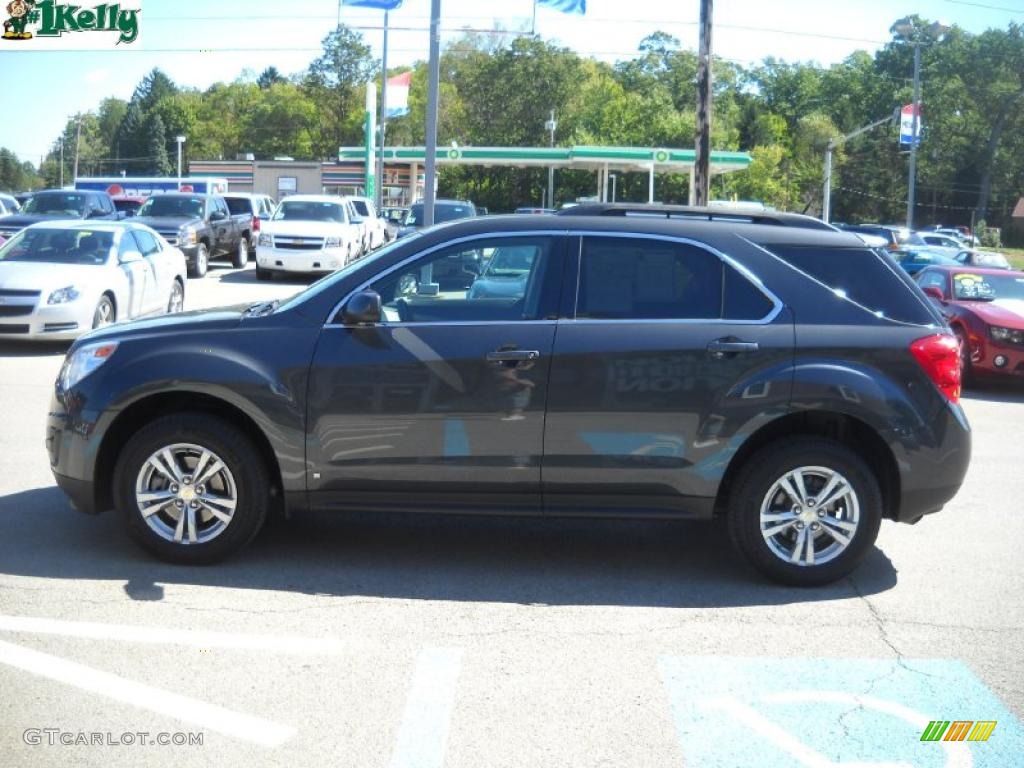 2010 Equinox LT AWD - Cyber Gray Metallic / Jet Black/Light Titanium photo #6