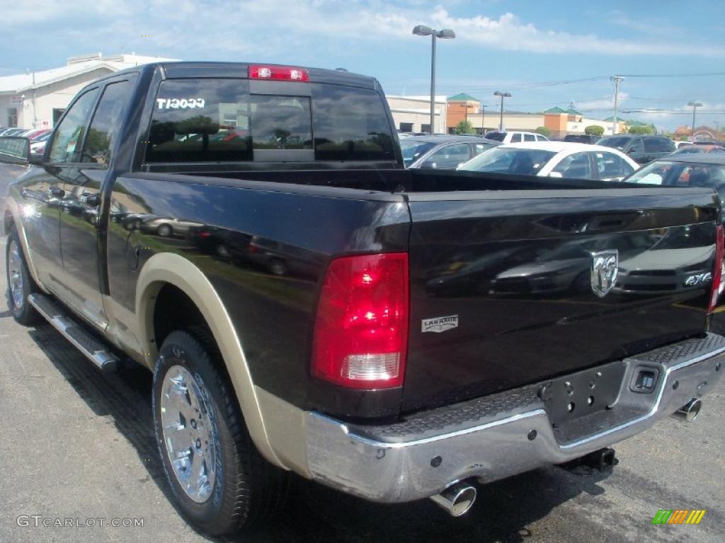 2011 Ram 1500 Laramie Quad Cab 4x4 - Brilliant Black Crystal Pearl / Light Pebble Beige/Bark Brown photo #9