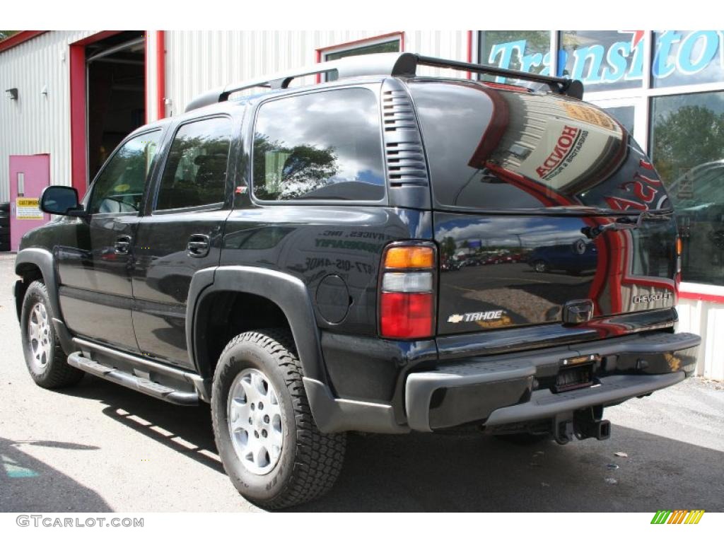 2005 Tahoe Z71 4x4 - Black / Tan/Neutral photo #17