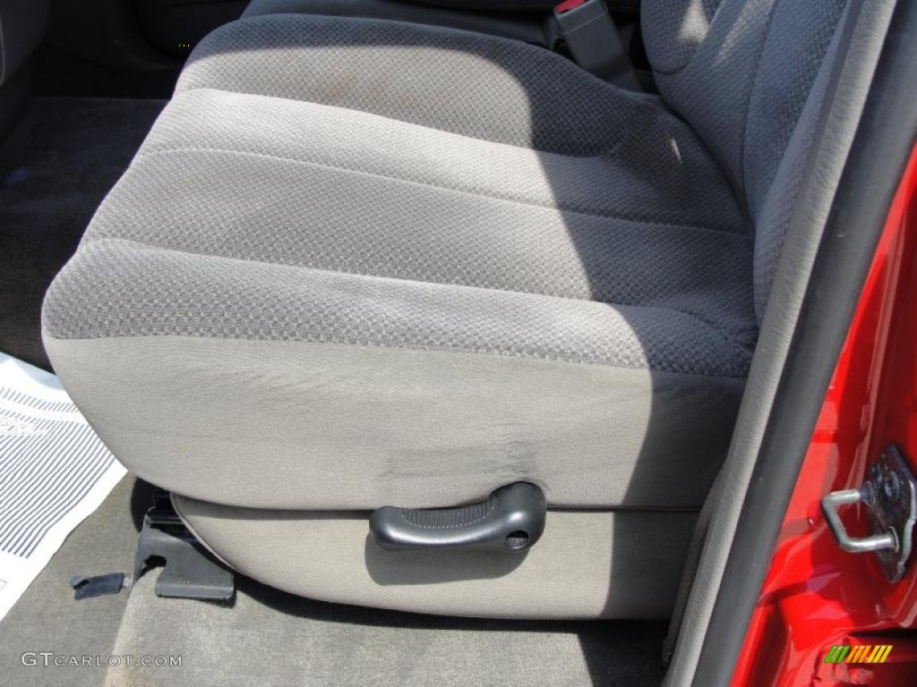 2002 Ram 1500 SLT Quad Cab - Flame Red / Dark Slate Gray photo #33