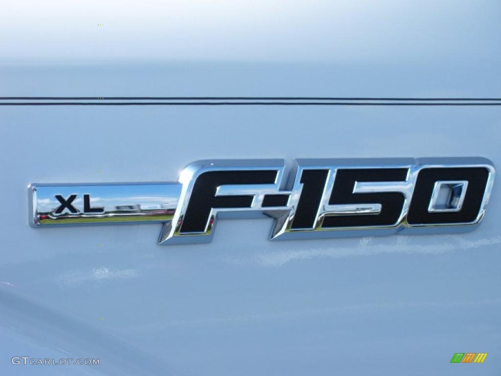 2010 F150 XL Regular Cab - Oxford White / Medium Stone photo #4