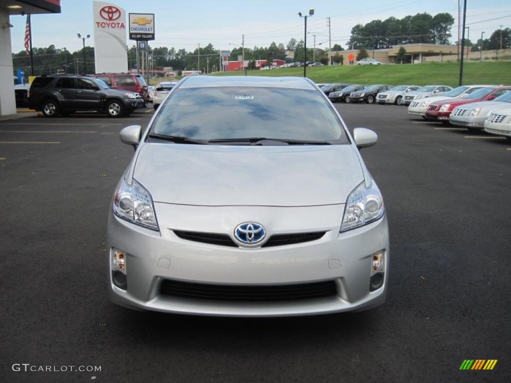 2010 Prius Hybrid III - Classic Silver Metallic / Dark Gray photo #8