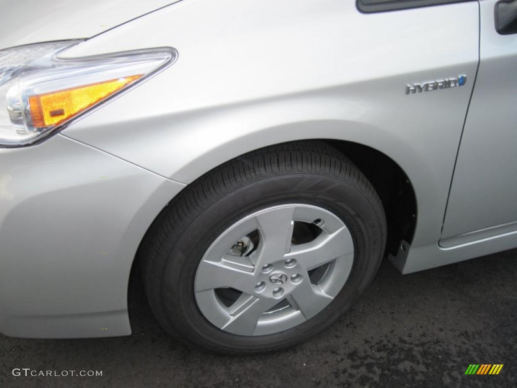 2010 Prius Hybrid III - Classic Silver Metallic / Dark Gray photo #9