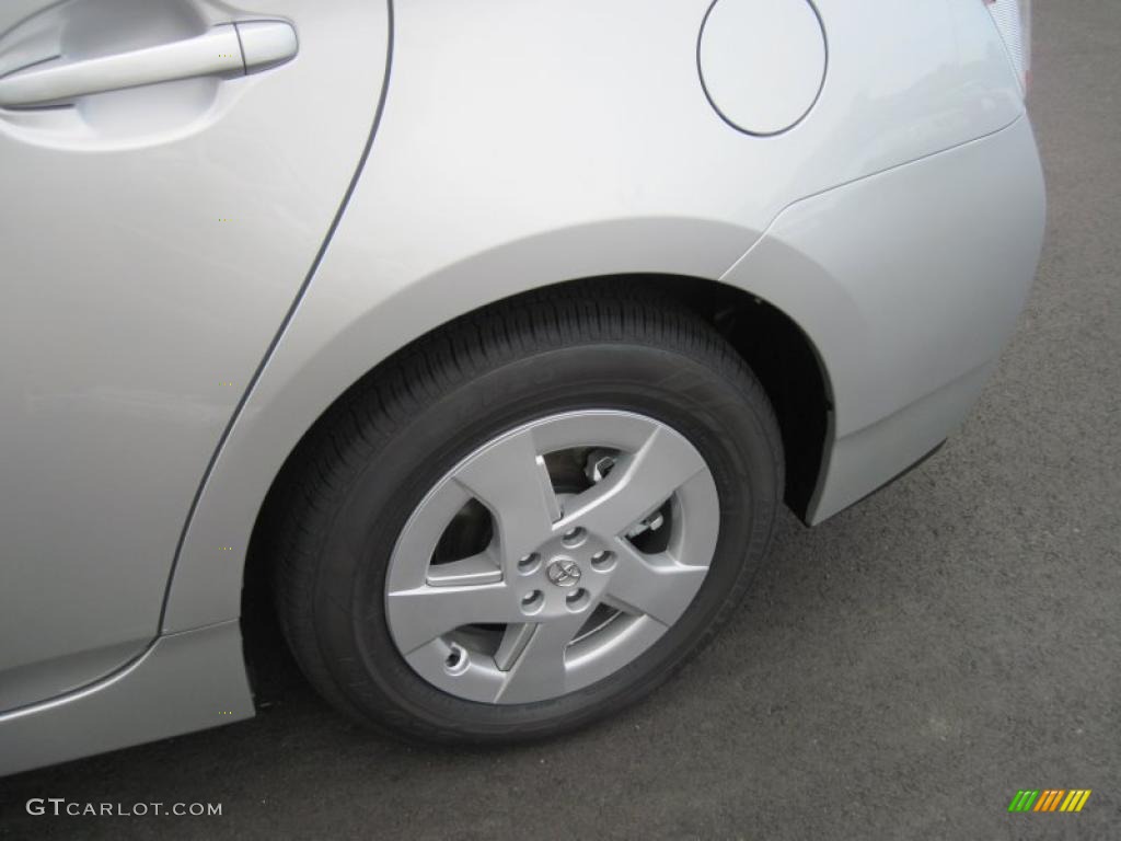 2010 Prius Hybrid III - Classic Silver Metallic / Dark Gray photo #10