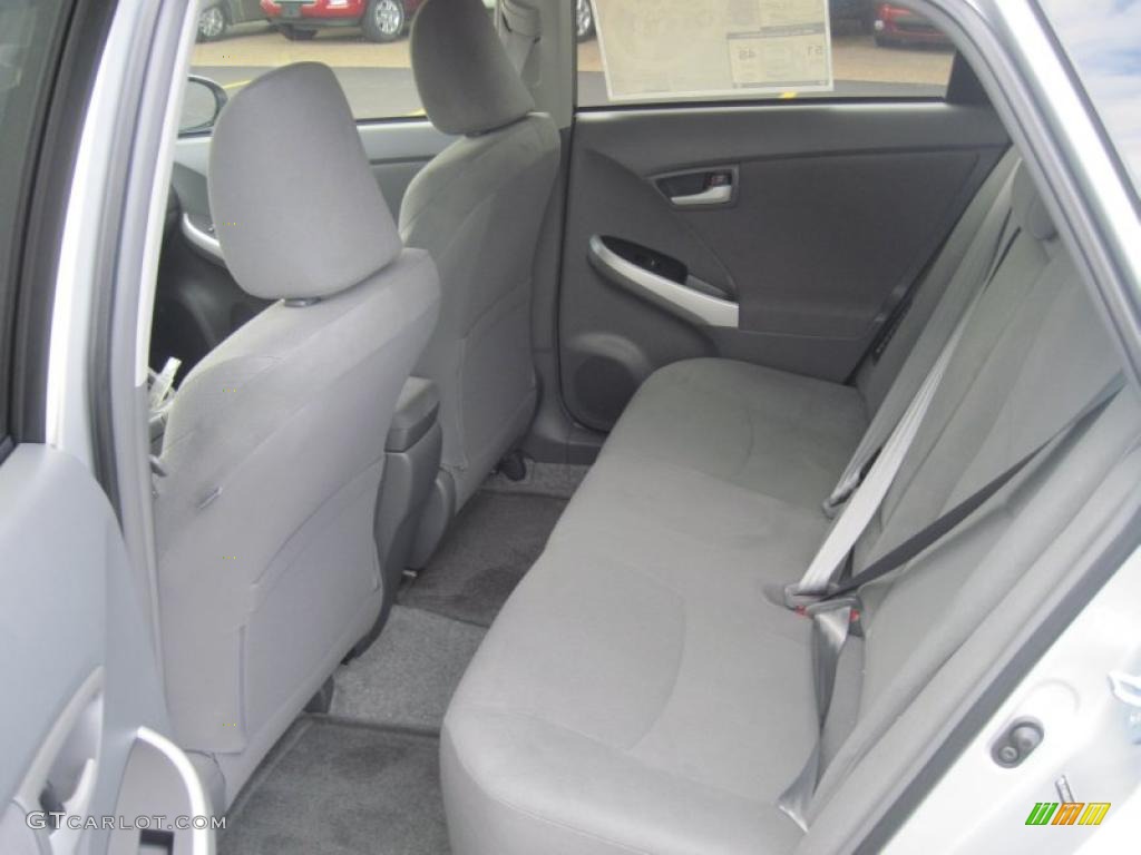 2010 Prius Hybrid III - Classic Silver Metallic / Dark Gray photo #14