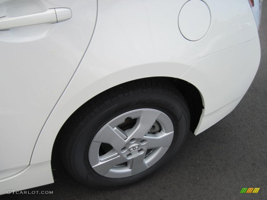 2010 Prius Hybrid III - Blizzard White Pearl / Dark Gray photo #10