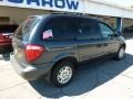 2007 Modern Blue Pearl Dodge Caravan SE  photo #10