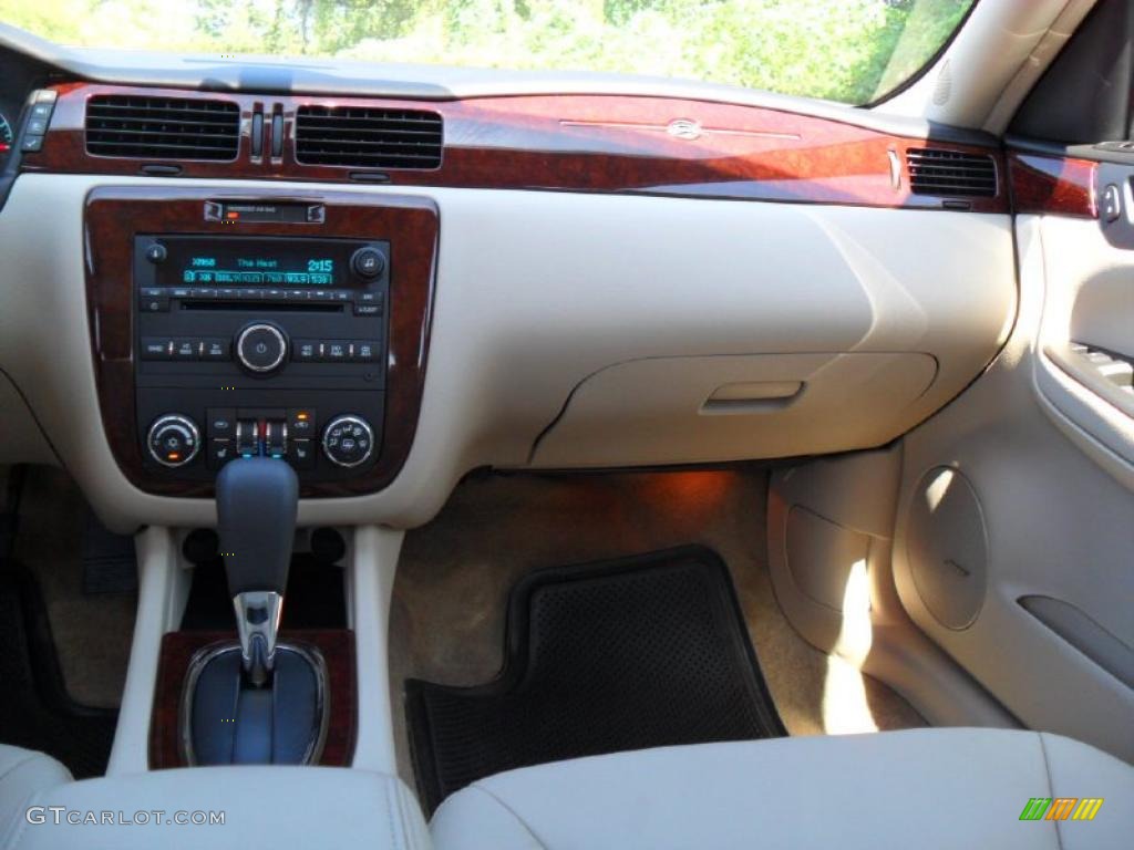 2011 Impala LT - Black / Neutral photo #16
