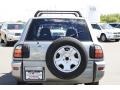 Quicksilver - RAV4 4WD Photo No. 3