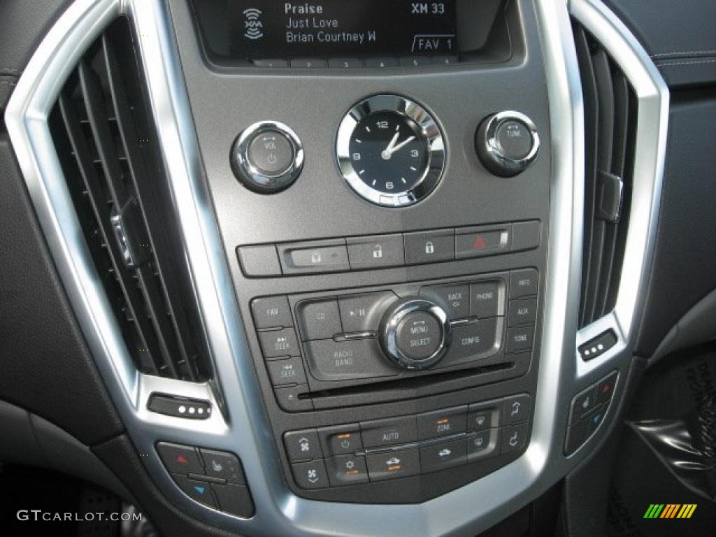 2010 SRX 4 V6 AWD - Radiant Silver / Shale/Ebony photo #17