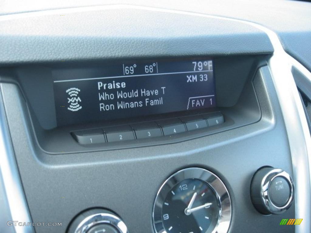 2010 SRX 4 V6 AWD - Radiant Silver / Shale/Ebony photo #34