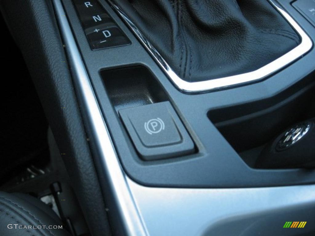 2010 SRX 4 V6 AWD - Radiant Silver / Shale/Ebony photo #35