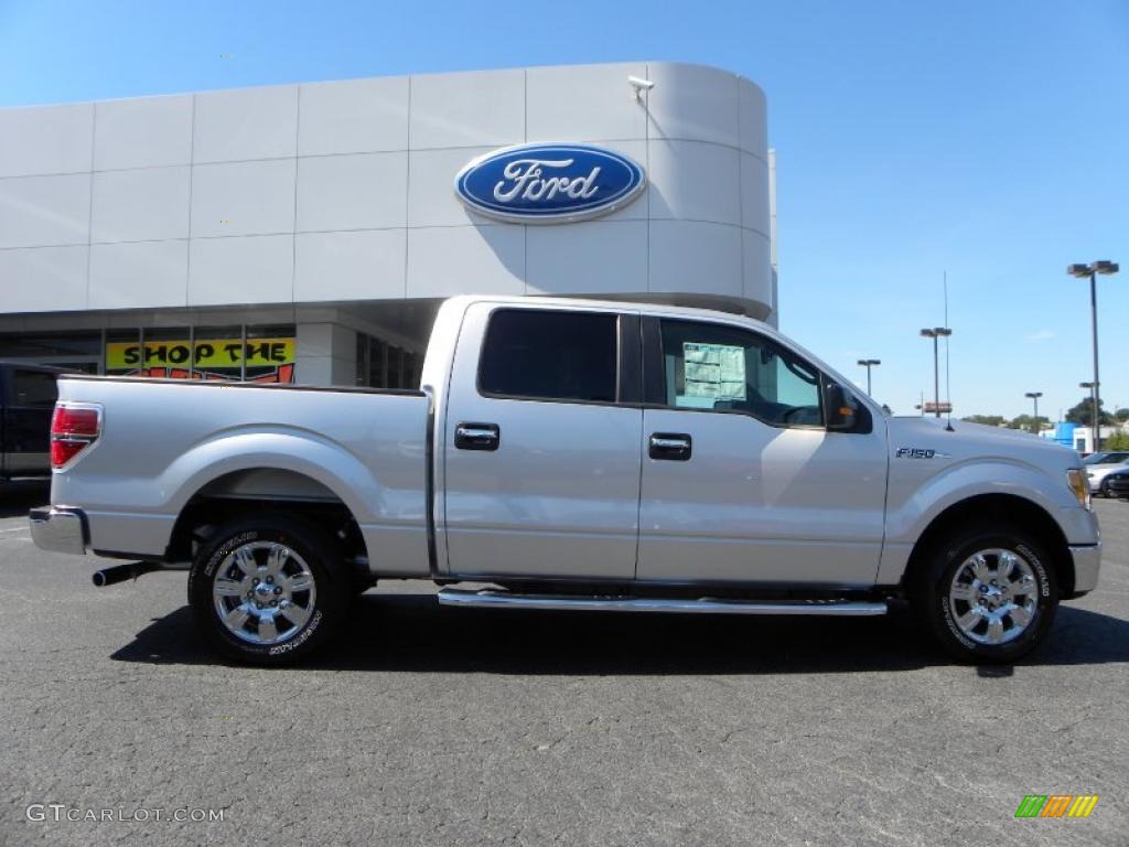 2010 F150 XLT SuperCrew - Ingot Silver Metallic / Medium Stone photo #2