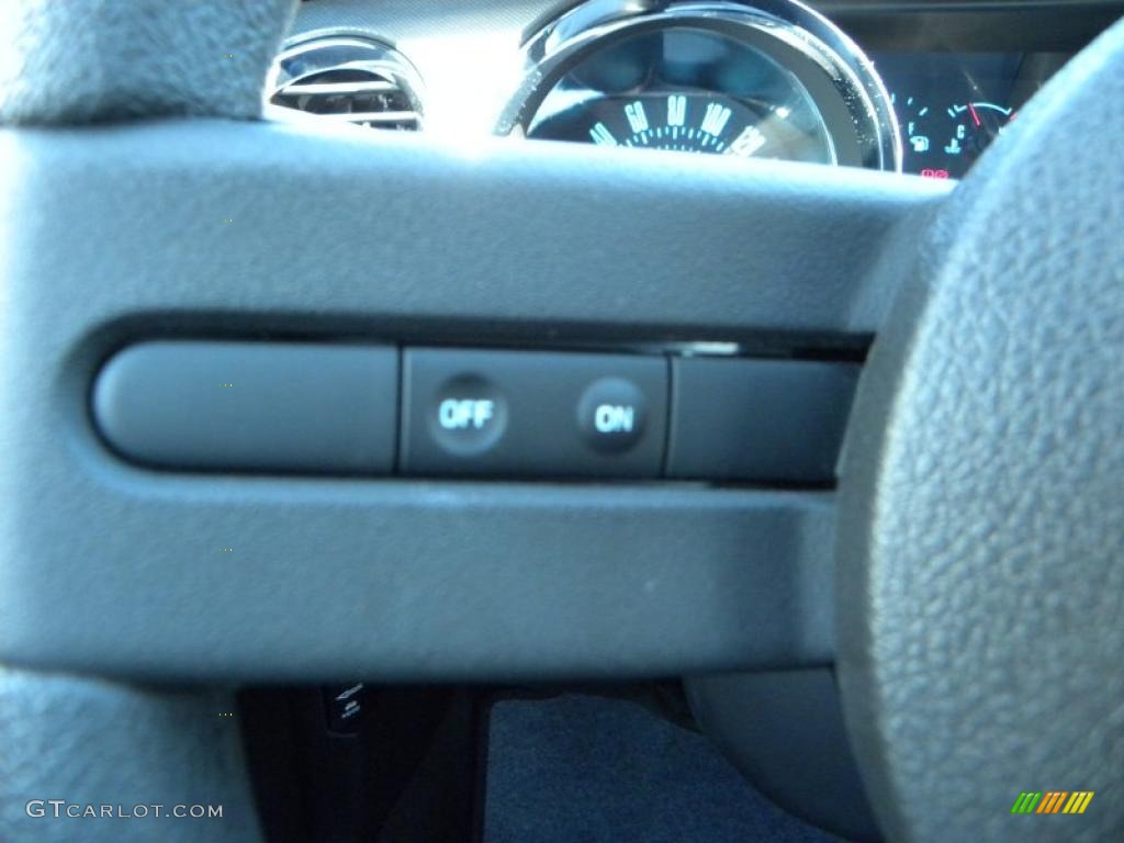 2011 Mustang GT Coupe - Performance White / Charcoal Black photo #20