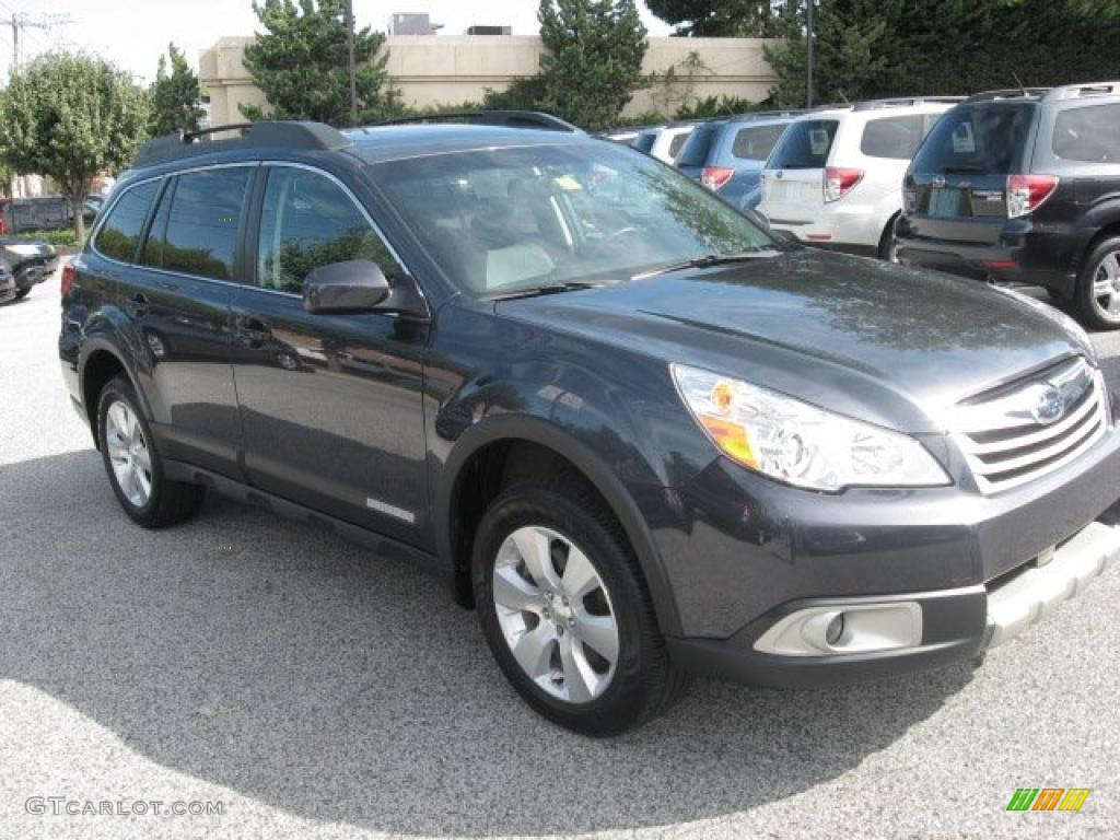 2010 Outback 3.6R Limited Wagon - Graphite Gray Metallic / Off Black photo #4