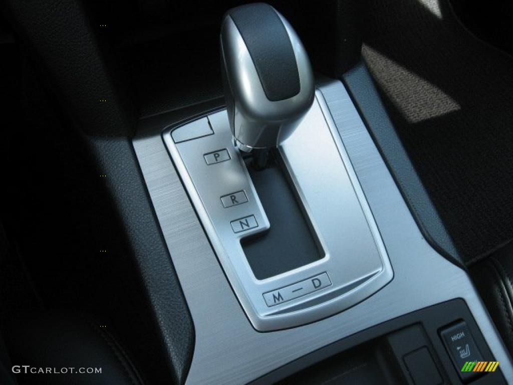 2010 Outback 3.6R Limited Wagon - Graphite Gray Metallic / Off Black photo #17