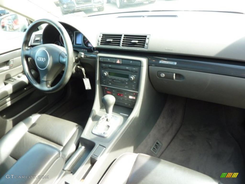 2004 A4 1.8T quattro Avant - Light Silver Metallic / Ebony photo #17