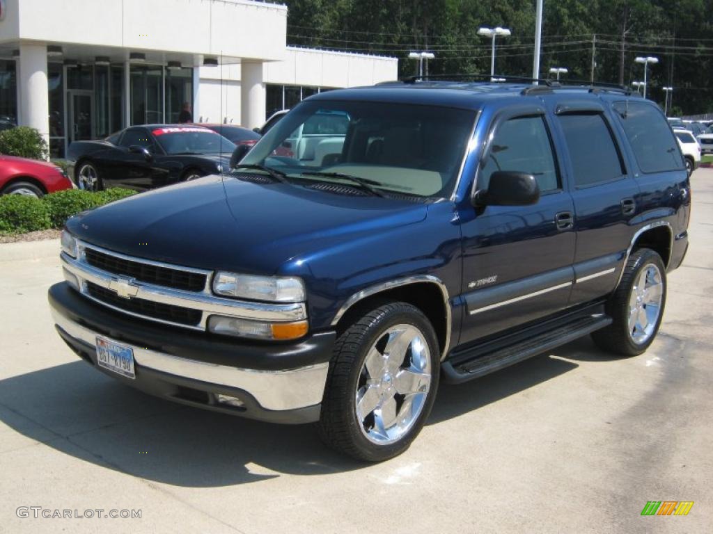 2002 Tahoe  - Indigo Blue Metallic / Tan/Neutral photo #1