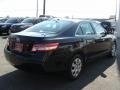 Black - Camry LE Photo No. 4