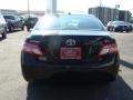 Black - Camry LE Photo No. 5