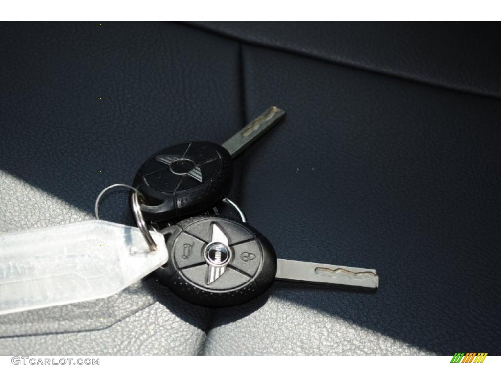 2005 Cooper S Convertible - Pure Silver Metallic / Panther Black photo #20