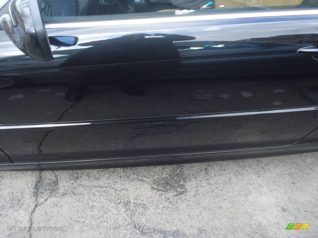 2006 3 Series 325i Convertible - Jet Black / Sand photo #8