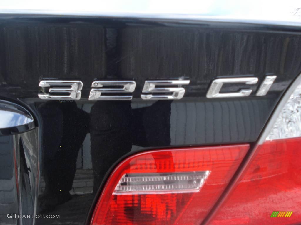 2006 3 Series 325i Convertible - Jet Black / Sand photo #18