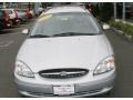 2001 Silver Frost Metallic Ford Taurus SES Wagon  photo #3