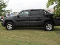 2003 Black Chevrolet Avalanche 1500 Z71 4x4  photo #1