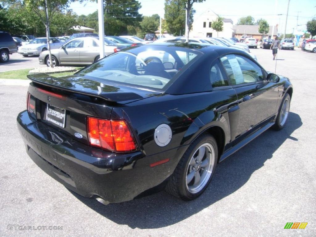 2002 Mustang GT Coupe - Black / Medium Parchment photo #5