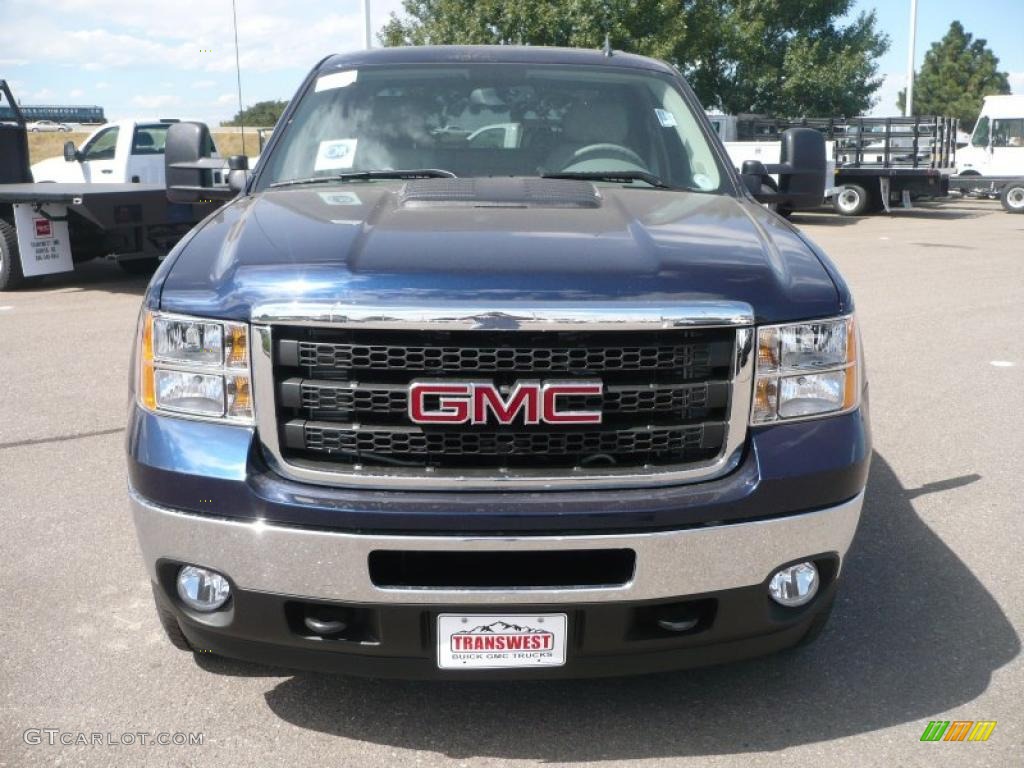 2011 Sierra 2500HD SLT Crew Cab 4x4 - Midnight Blue Metallic / Dark Titanium/Light Titanium photo #2